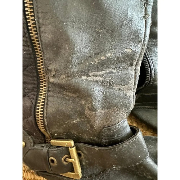 Women’s size 7.5 zip up boots - Picture 4 of 10